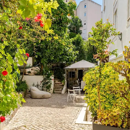 Graca Private Garden Apt, Close To Tram 28, Views & Sao Jorge Castle Appartement
