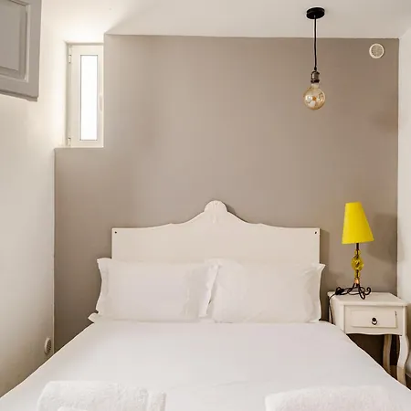 Graca Private Garden Apt, Close To Tram 28, Views & Sao Jorge Castle Lissabon