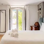 Lisbon Garden Stays, Apt Close To Tram 28, Views & Sao Jorge Castle Lisboa