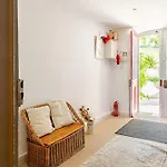 Apartmán Lisbon Garden Stays, Apt Close To Tram 28, Views & Sao Jorge Castle
