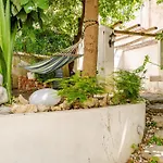 Lisbon Garden Stays, Apt Close To Tram 28, Views & Sao Jorge Castle Apartmán *