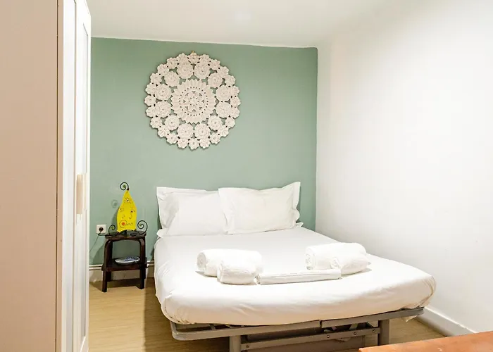 Lisbon Garden Stays, Apt Close To Tram 28, Views & Sao Jorge Castle 公寓 *