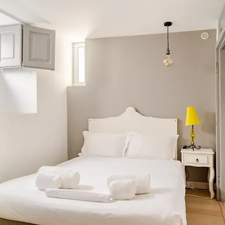 Apartment Fragrant Garden Lisbon
