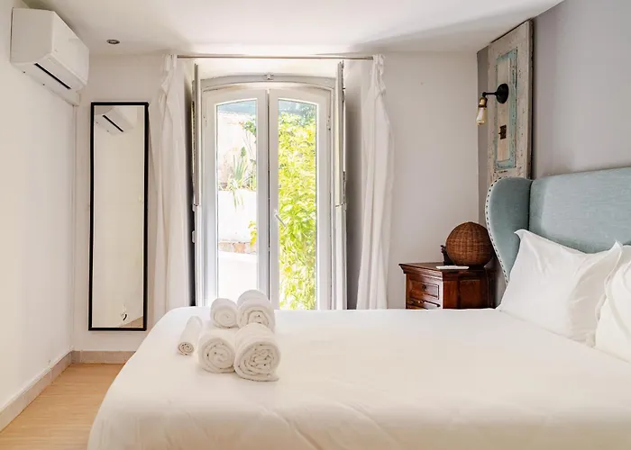 Lisbon Garden Stays, Apt Close To Tram 28, Views & Sao Jorge Castle Lisboa